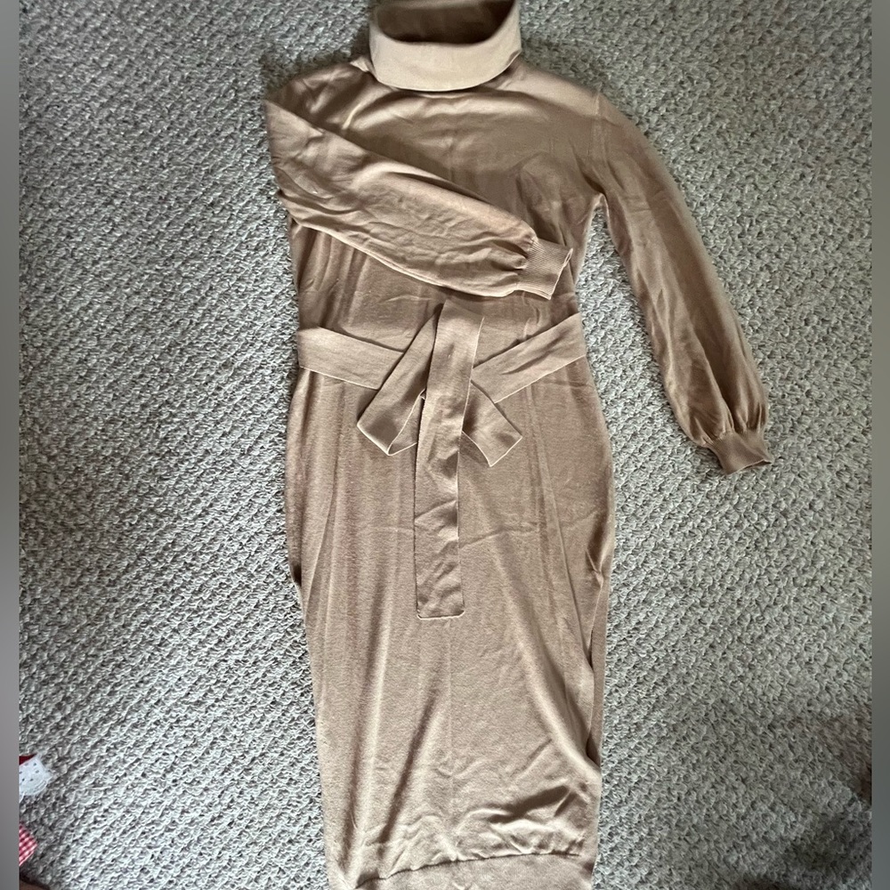 The Group BABATON dress
